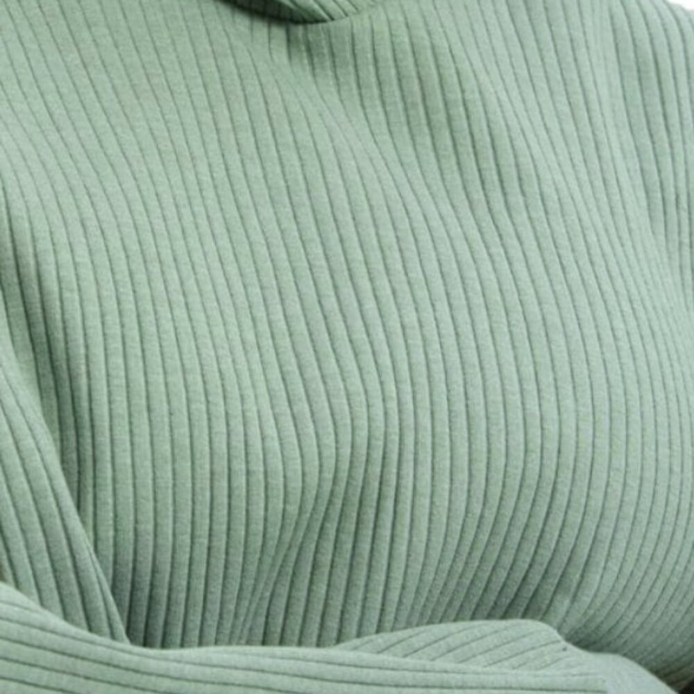 NOIZE Ribbed Cropped Hoodie (NWT) - Picture 4 of 4